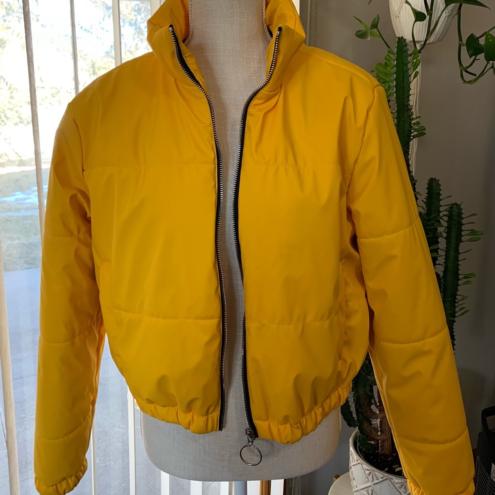 COPY - Women’s L, Yellow Puffer Coat